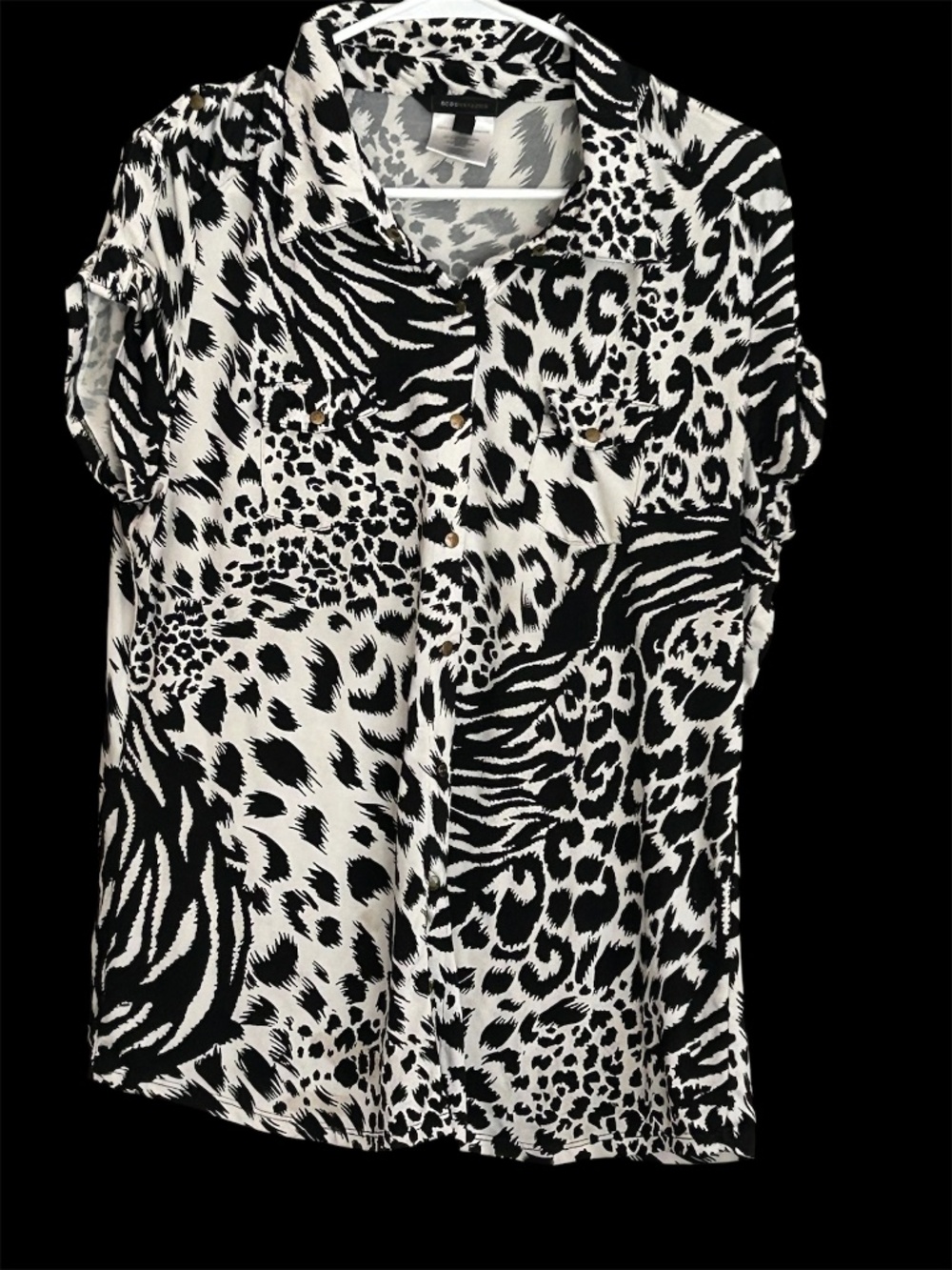 BCBG MaxAzria Black  White Animal Print Short Sleeve Button Top